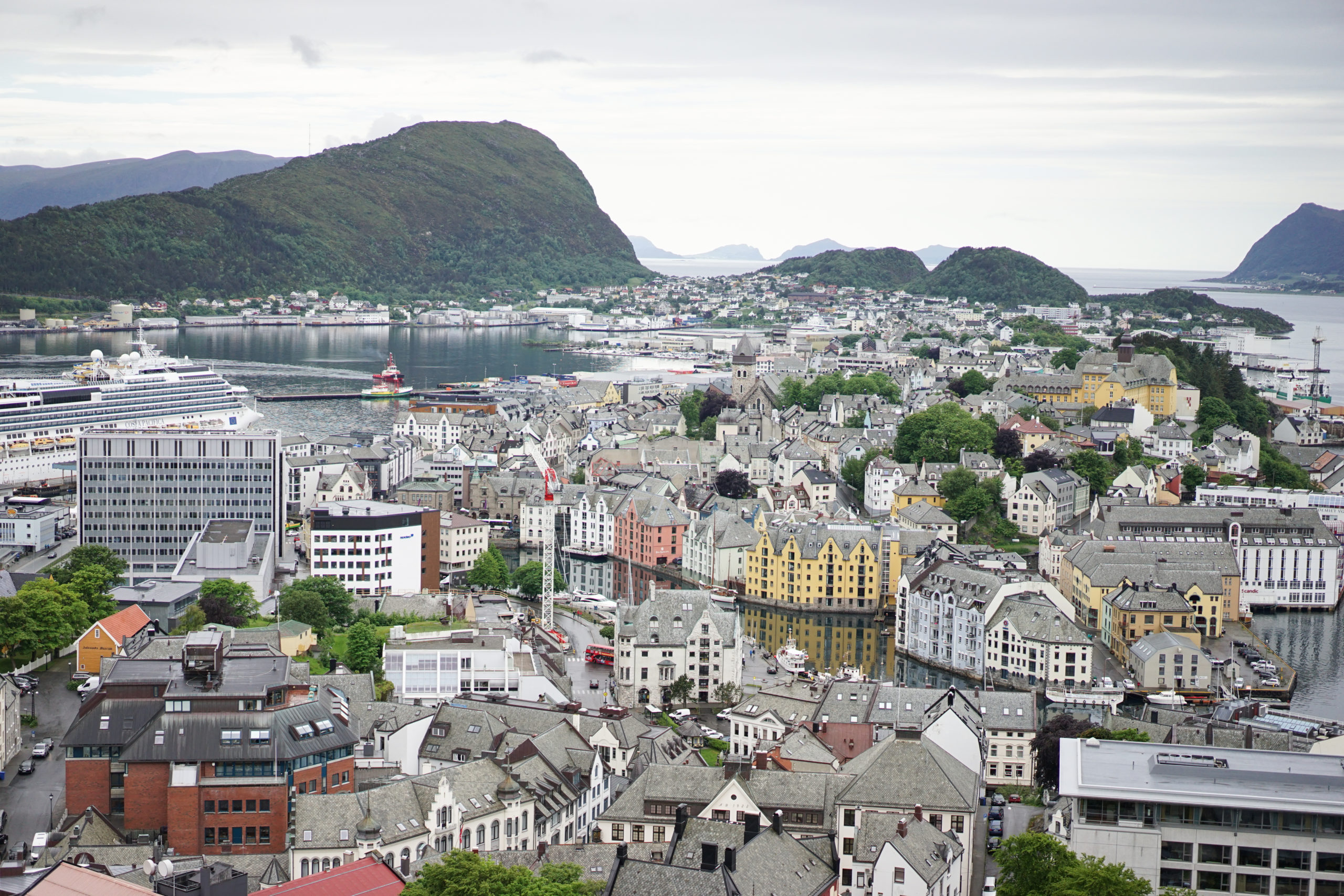 Etter  stormen  i  nordvest